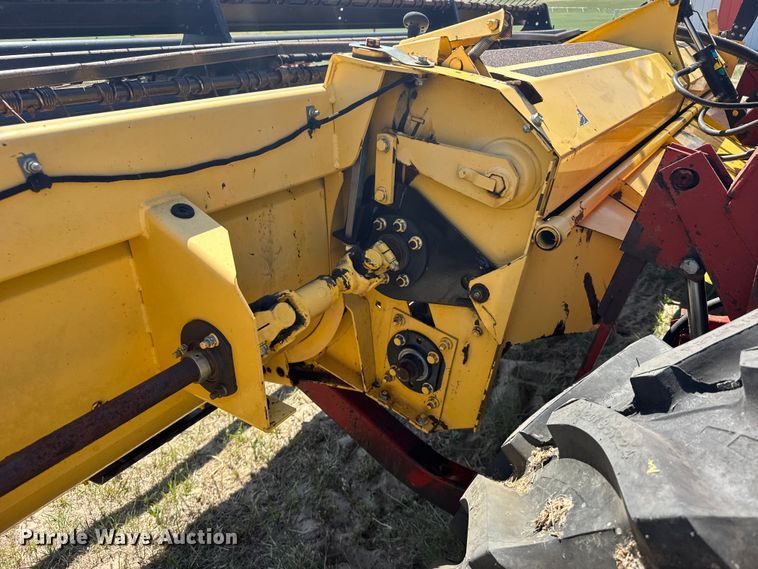 image for item FB7391 1996 Hew Holand 2550 swather / windrower