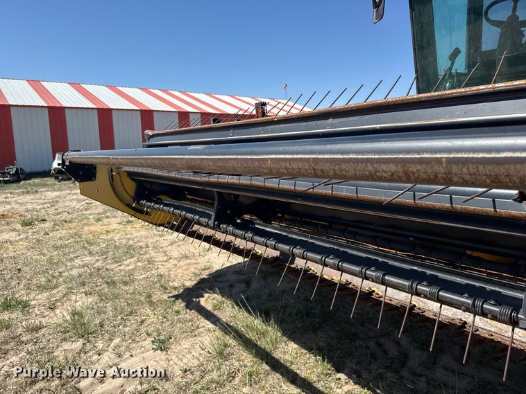image for item FB7391 1996 Hew Holand 2550 swather / windrower