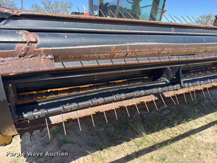 image for item FB7391 1996 Hew Holand 2550 swather / windrower