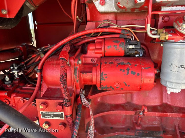 image for item FB7391 1996 Hew Holand 2550 swather / windrower