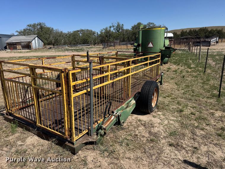 image for item FB7392 Portable corral
