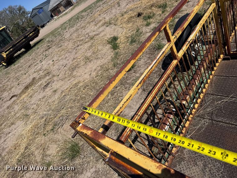 image for item FB7392 Portable corral