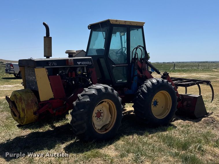 image for item FB7397 Versatile 276 4WD bi-directional tractor