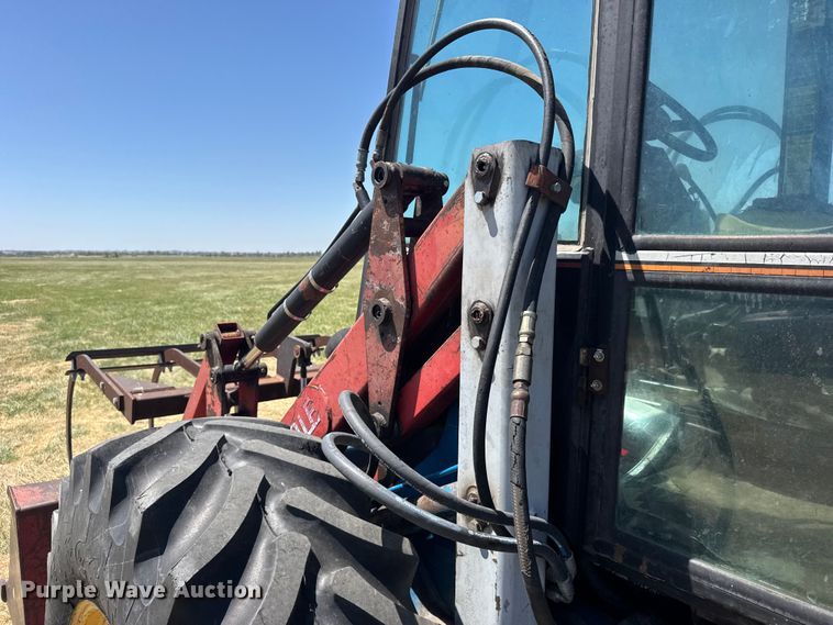 image for item FB7397 Versatile 276 4WD bi-directional tractor