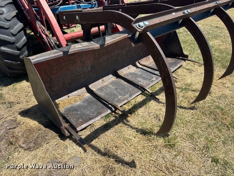 image for item FB7397 Versatile 276 4WD bi-directional tractor