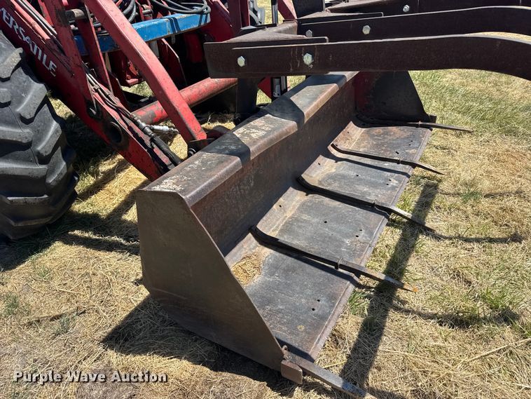 image for item FB7397 Versatile 276 4WD bi-directional tractor