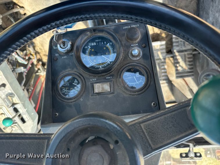 image for item FB7397 Versatile 276 4WD bi-directional tractor