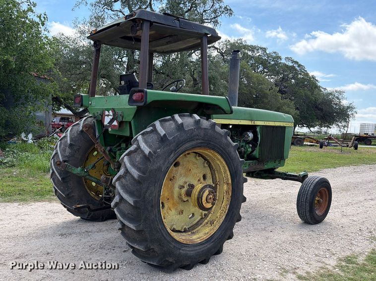 image for item FB8168 John Deere 4430 tractor