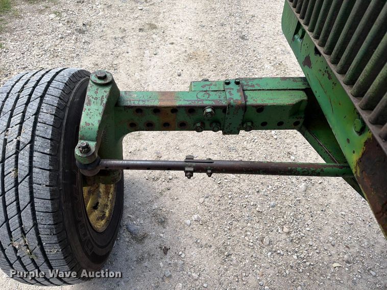image for item FB8168 John Deere 4430 tractor