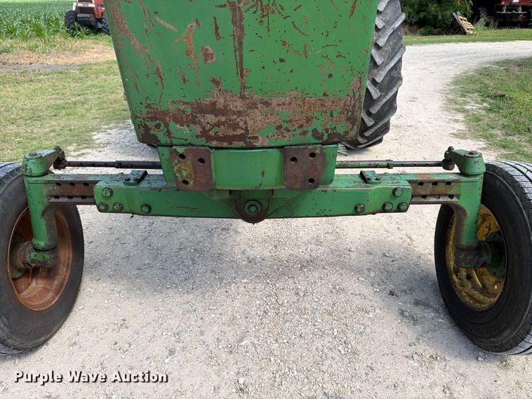 image for item FB8168 John Deere 4430 tractor