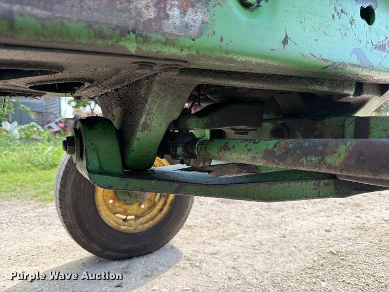 image for item FB8168 John Deere 4430 tractor