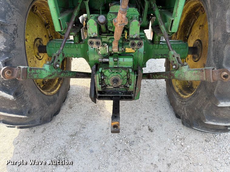 image for item FB8168 John Deere 4430 tractor