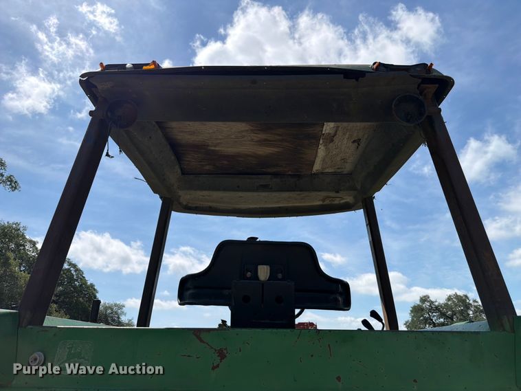image for item FB8168 John Deere 4430 tractor