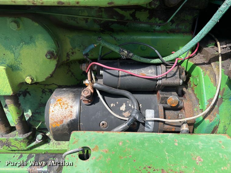 image for item FB8168 John Deere 4430 tractor