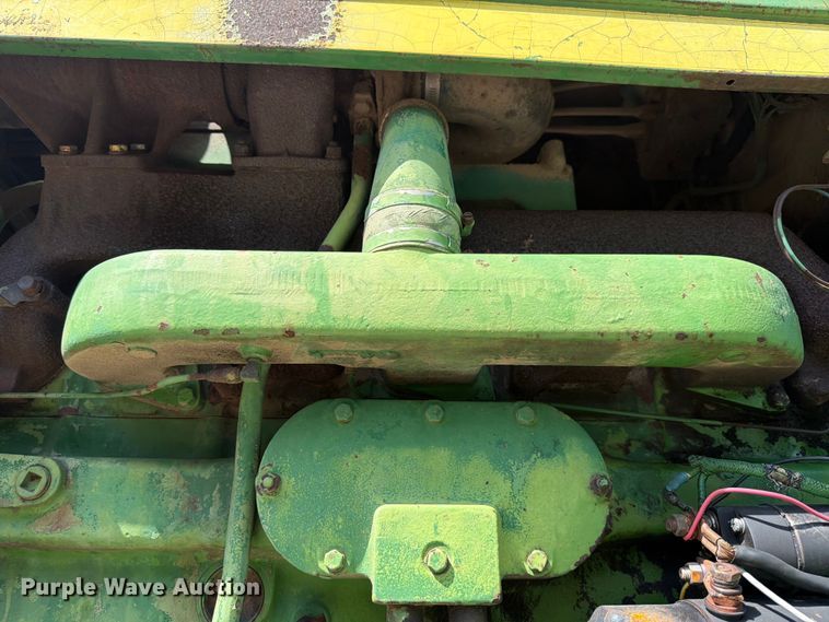 image for item FB8168 John Deere 4430 tractor