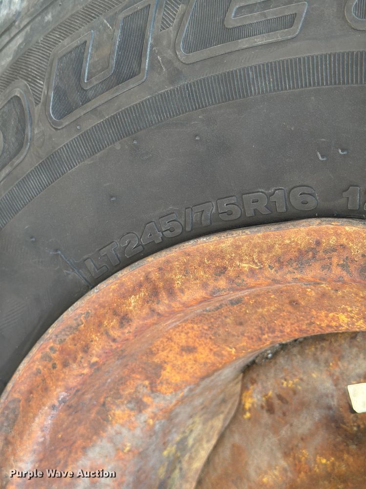 image for item FB8168 John Deere 4430 tractor