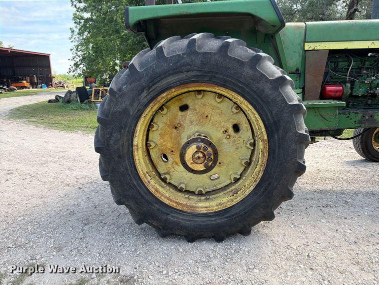 image for item FB8168 John Deere 4430 tractor