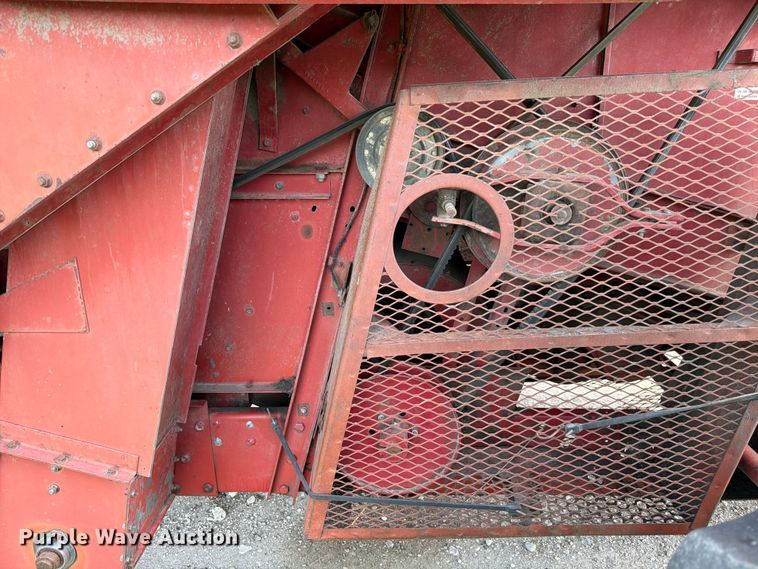 image for item FB8169 Case IH 1680 Axial-flow combine