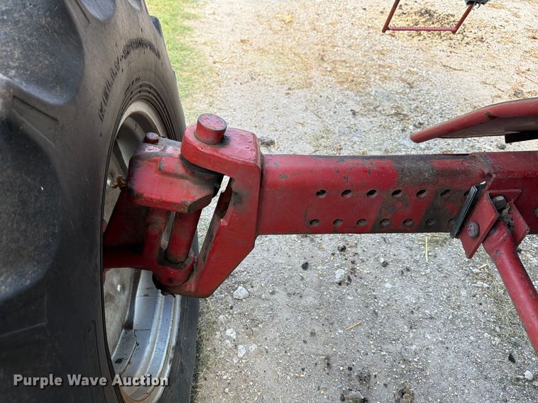 image for item FB8169 Case IH 1680 Axial-flow combine