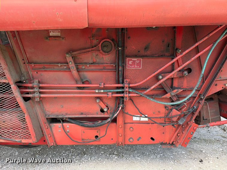 image for item FB8169 Case IH 1680 Axial-flow combine