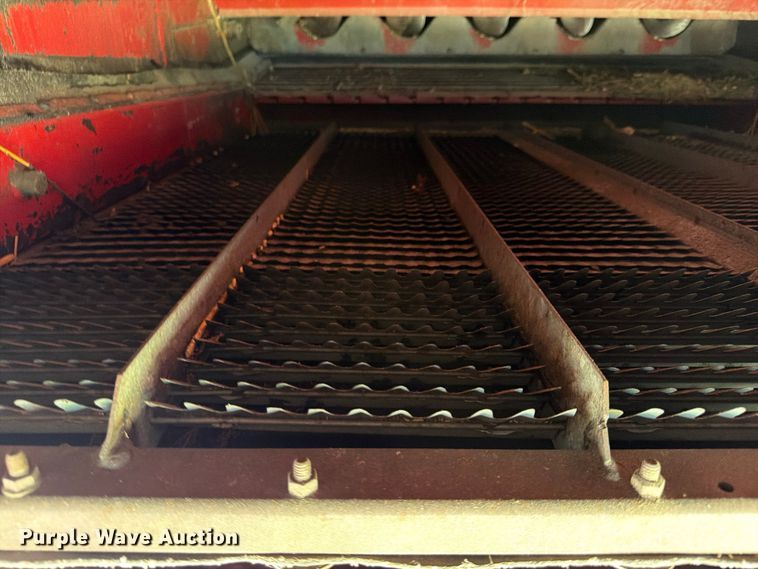 image for item FB8169 Case IH 1680 Axial-flow combine