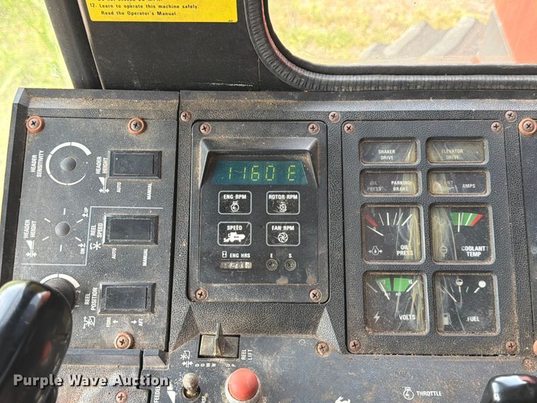 image for item FB8169 Case IH 1680 Axial-flow combine