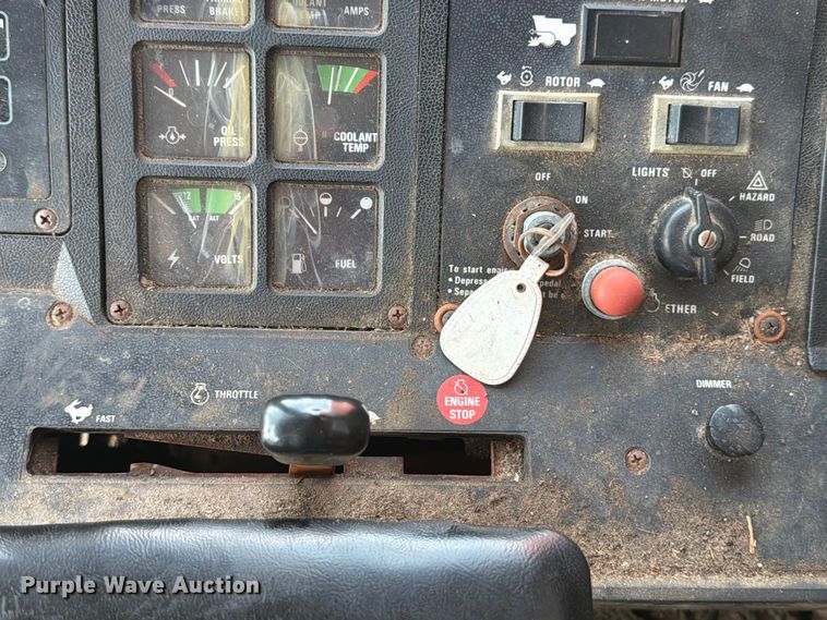 image for item FB8169 Case IH 1680 Axial-flow combine