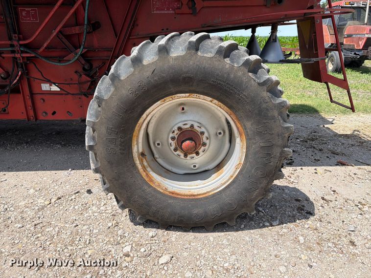 image for item FB8169 Case IH 1680 Axial-flow combine