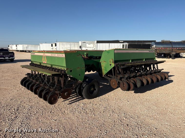 image for item FC2268 Great Plains Solid stand 30 grain drill