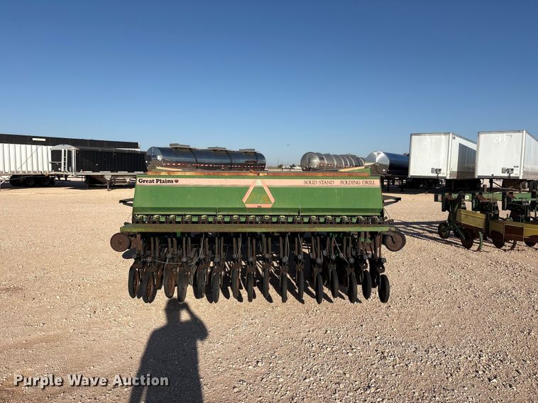 image for item FC2268 Great Plains Solid stand 30 grain drill