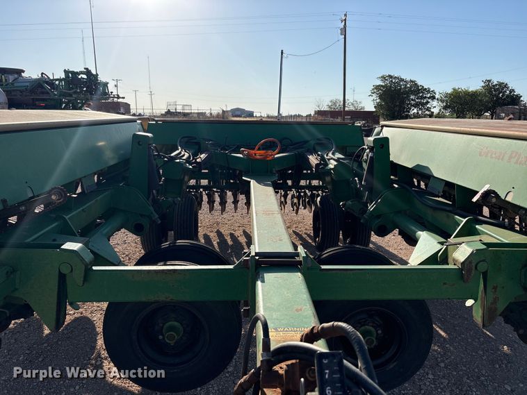 image for item FC2268 Great Plains Solid stand 30 grain drill
