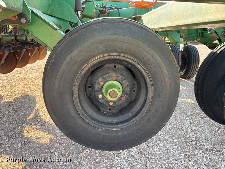 image for item FC2268 Great Plains Solid stand 30 grain drill