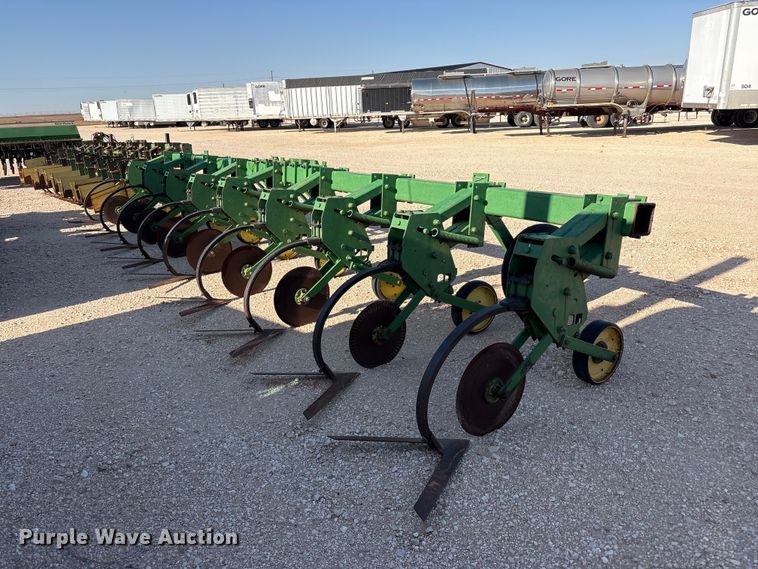image for item FC2270 John Deere row crop cultivator