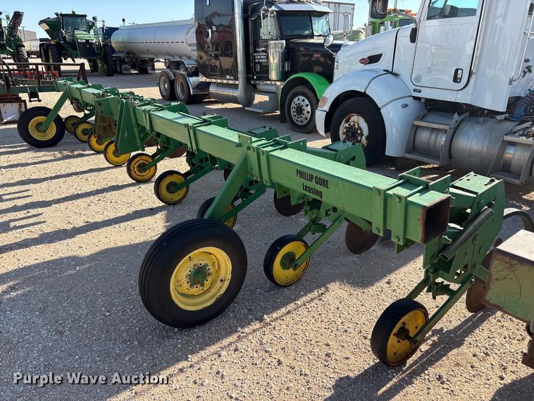 image for item FC2270 John Deere row crop cultivator