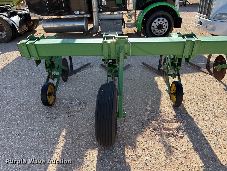 image for item FC2270 John Deere row crop cultivator