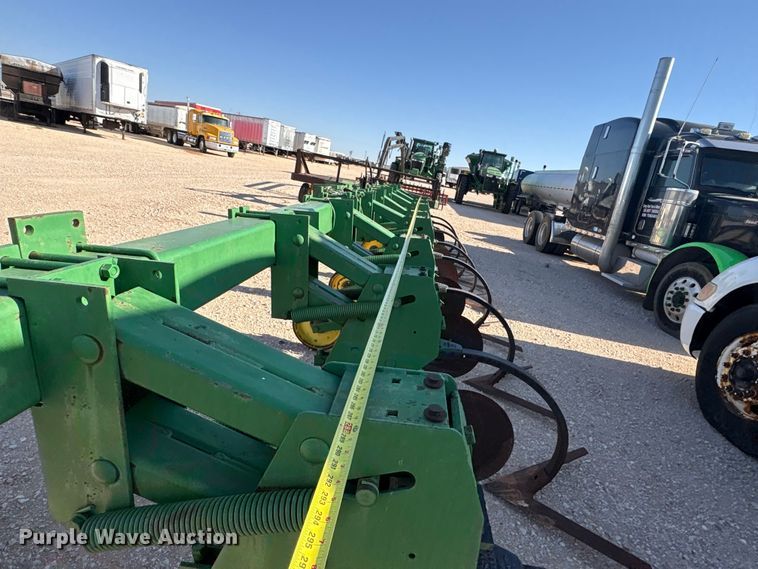 image for item FC2270 John Deere row crop cultivator