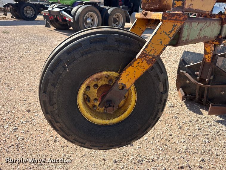 image for item FC2271 Sterling soil packer