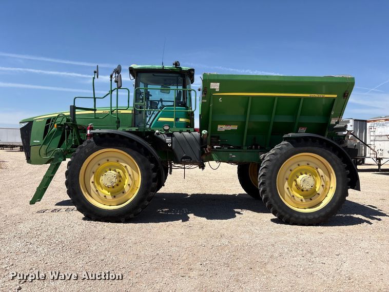 image for item FC2273 2013 John Deere 4940 spreader