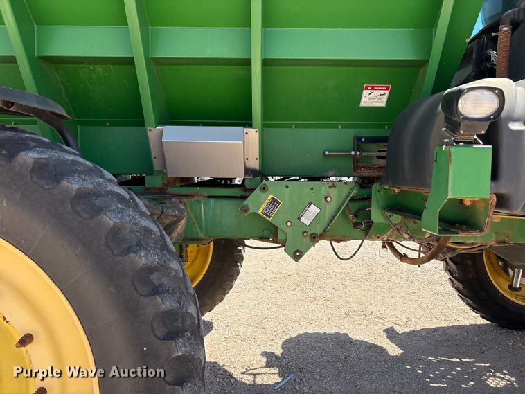 image for item FC2273 2013 John Deere 4940 spreader