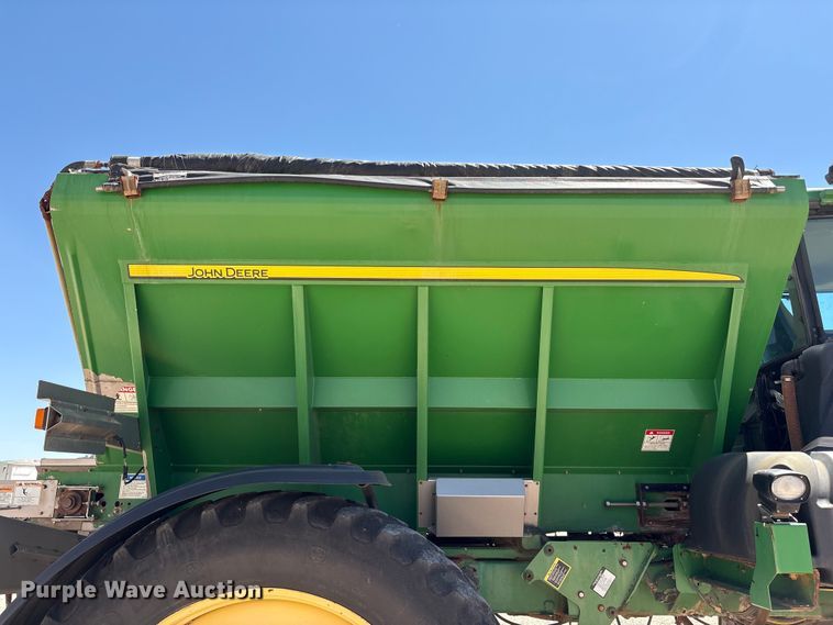 image for item FC2273 2013 John Deere 4940 spreader