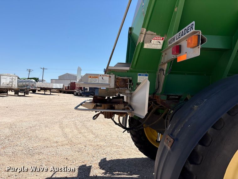 image for item FC2273 2013 John Deere 4940 spreader