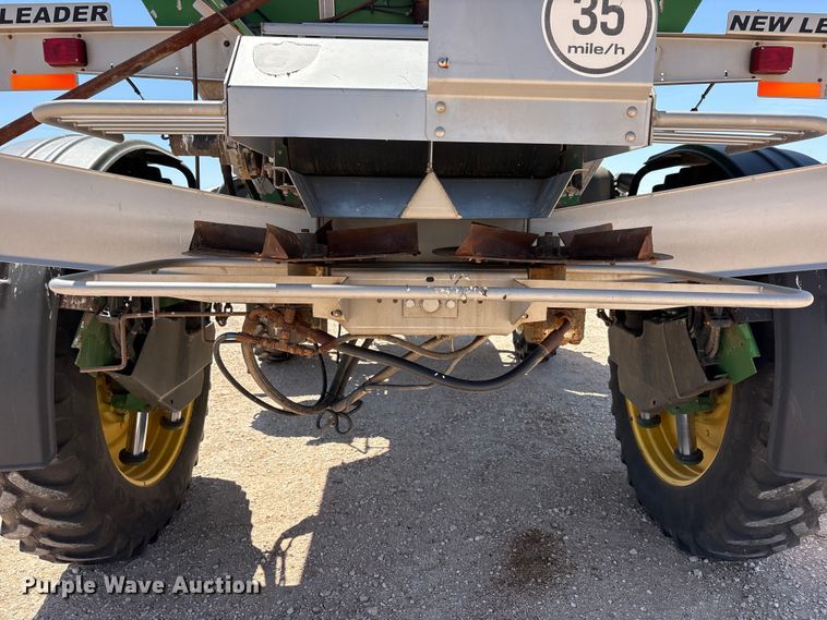 image for item FC2273 2013 John Deere 4940 spreader