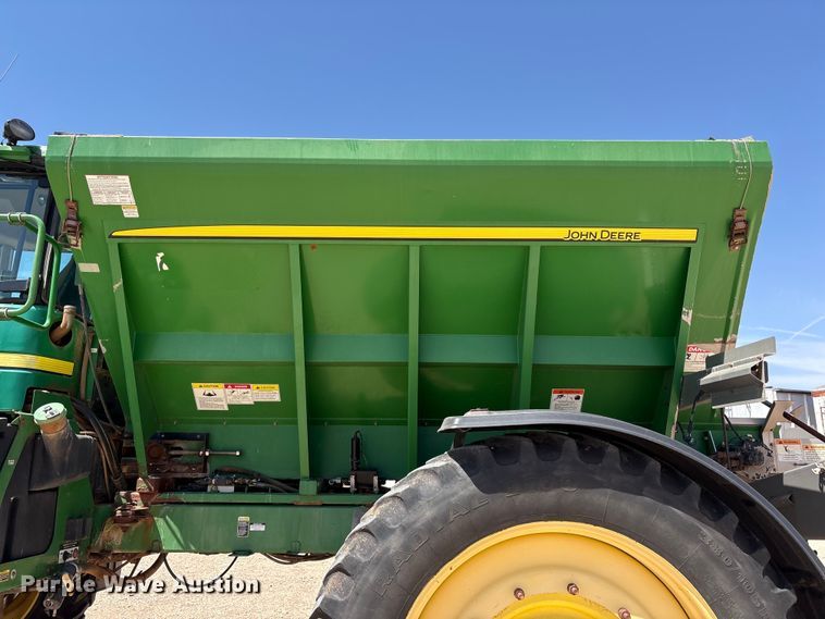 image for item FC2273 2013 John Deere 4940 spreader