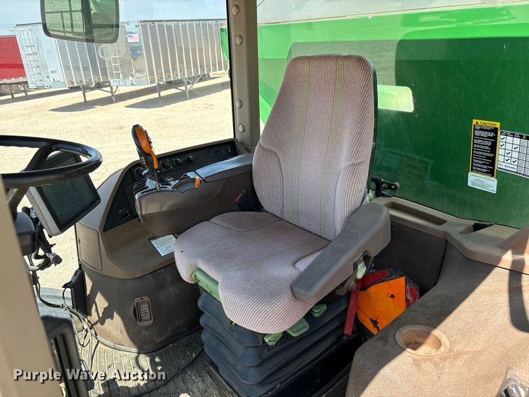 image for item FC2273 2013 John Deere 4940 spreader