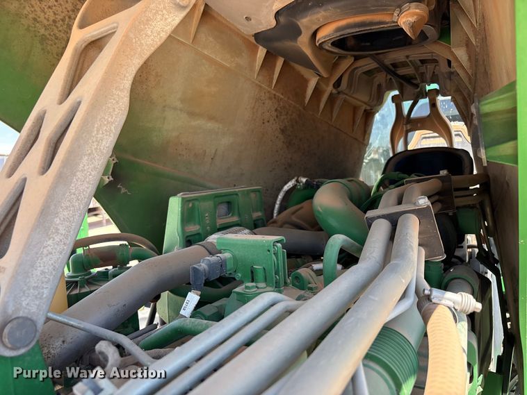 image for item FC2273 2013 John Deere 4940 spreader