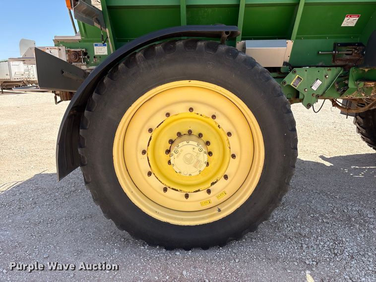image for item FC2273 2013 John Deere 4940 spreader