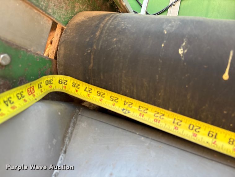 image for item FC2273 2013 John Deere 4940 spreader