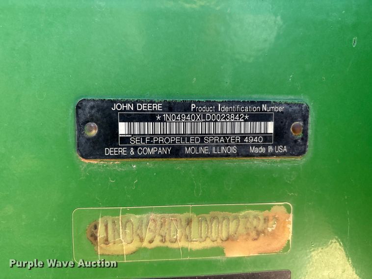image for item FC2273 2013 John Deere 4940 spreader