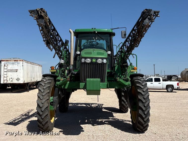 image for item FC2274 2006 John Deere 4720 sprayer