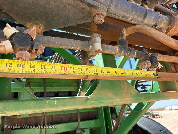image for item FC2274 2006 John Deere 4720 sprayer
